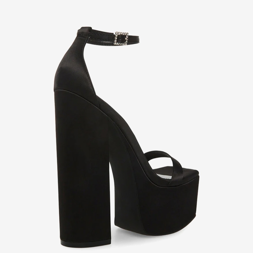 Elegant Black Platform Heels - Picture 7 of 10